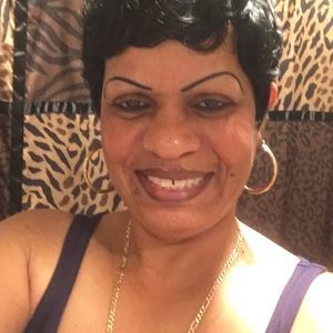 Meet your Posher, Earlene